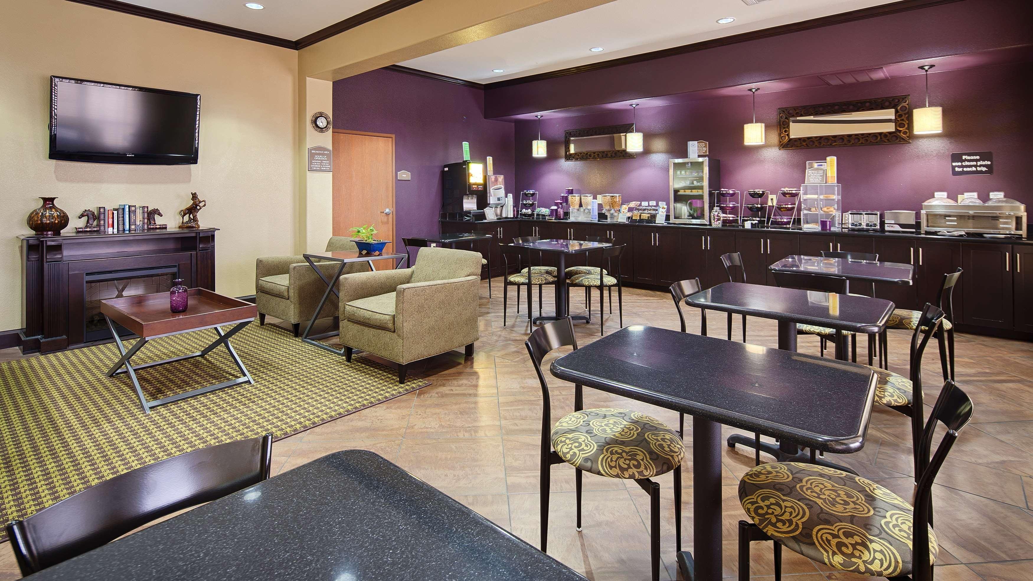 Best Western Giddings Inn & Suites Eksteriør bilde