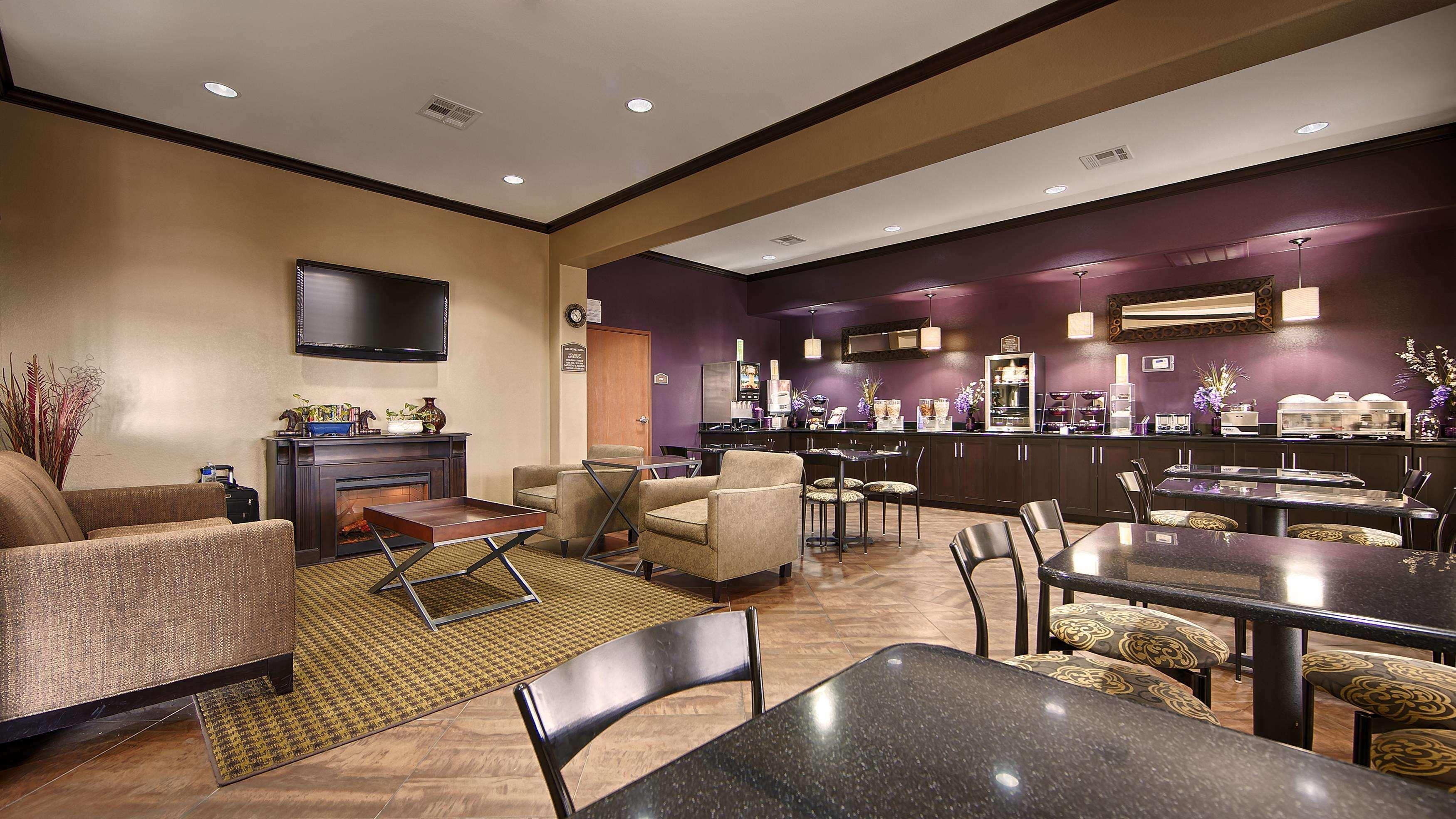 Best Western Giddings Inn & Suites Eksteriør bilde